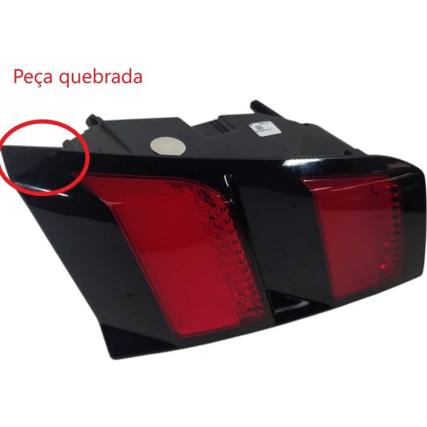 Lanterna Tampa Peugeot 3008 Griffe 2020 Esquerdo Detalhe