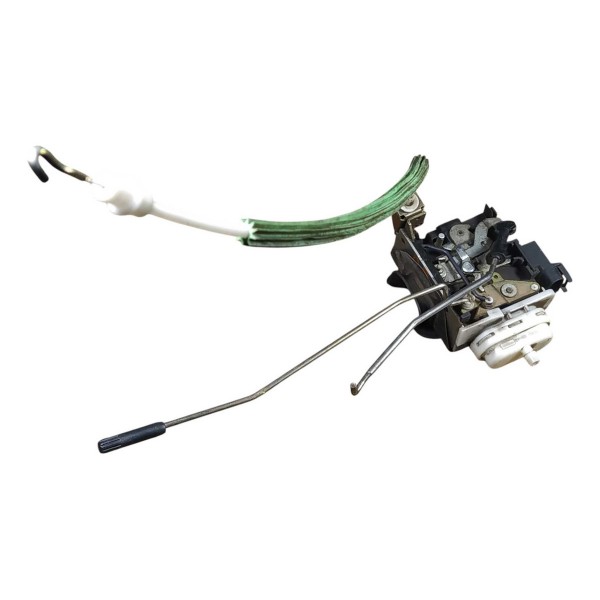 Fechadura Porta Dianteira Direita Audi A3 1.8 T 2004