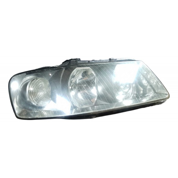 Farol Audi A3 1.8 T 2004 Direito Detalhe Direito/passageiro