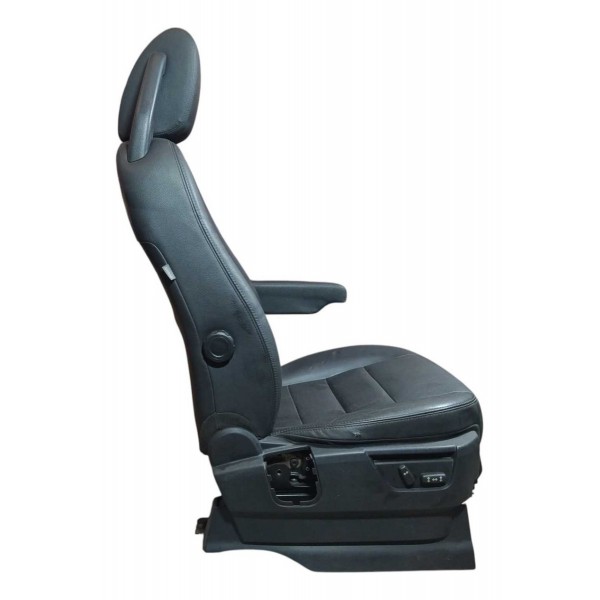 Banco Dianteiro Land Rover Discovery 3 Tdv6 Hse 2005 Direito - Preto