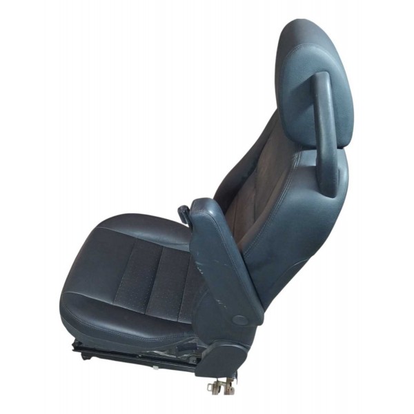 Banco Dianteiro Land Rover Discovery 3 Tdv6 Hse 2005 Direito - Preto