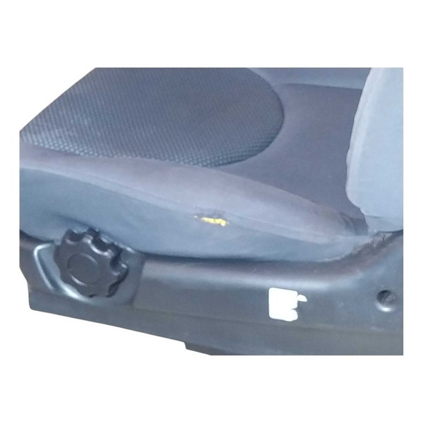 Banco Dianteiro Esquerdo Honda Fit Lxl 2007 Detalhe - Cinza