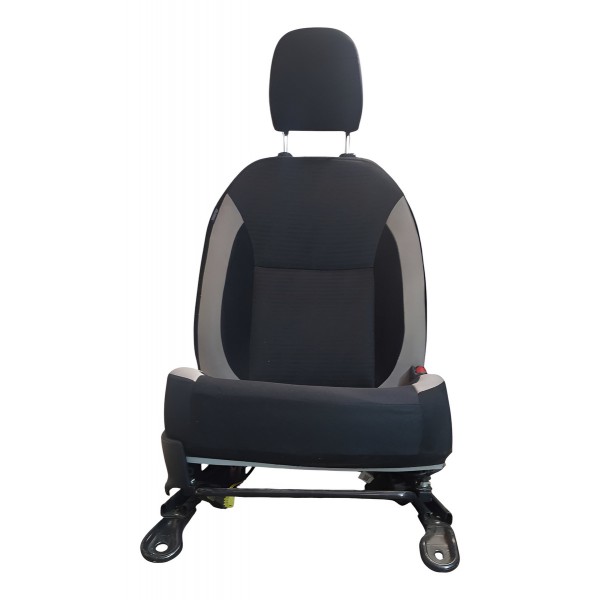 Banco Dianteiro Nissan New Versa Sense Cvt 1.6 2021 Direito - Preto