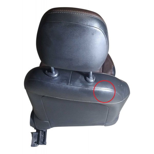 Banco Dianteiro Chevrolet Cobalt 1.8 2018 Esquerdo Detalhe - Marrom