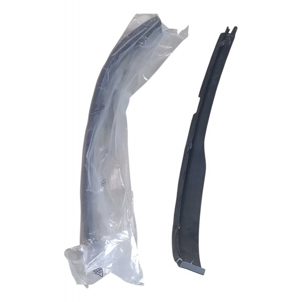 Defletor Inferior Bigode Parachoque Dianteiro Ds3 7422h3 Preto