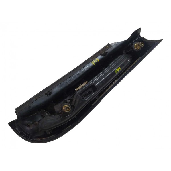 Lanterna Traseira Esquerdo Fiat Marea Weekend 1999 Detalhe Esquerdo/motorista Vermelho